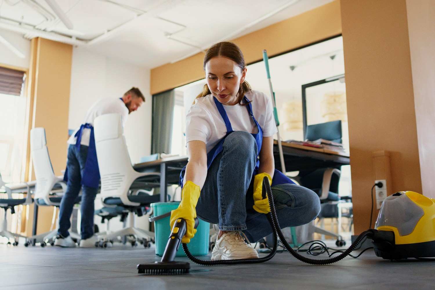 Professional Teams That Provide Commercial Cleaning Services Milwaukee Vary In Price, Service Range, And Flexibility